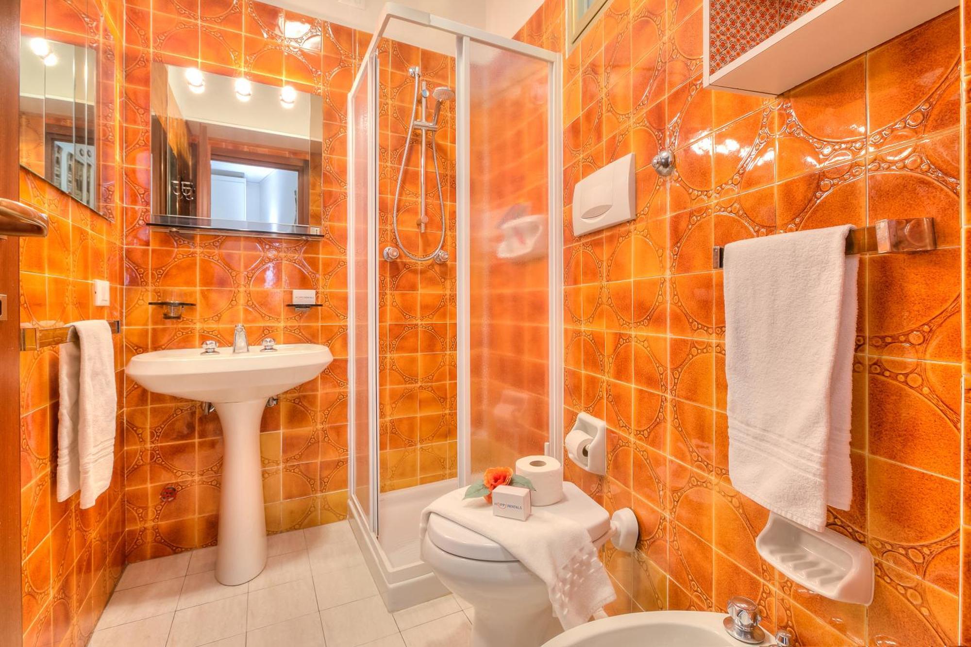 Casa Emma With Sea Glimpse - Happy Rentals Sanremo Luaran gambar